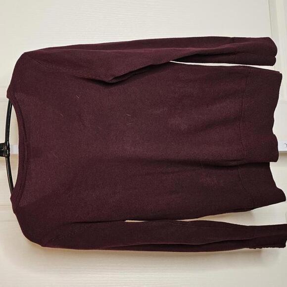 Chic V-Neck Pullover Sweater - Burgundy - Picture 3 of 6